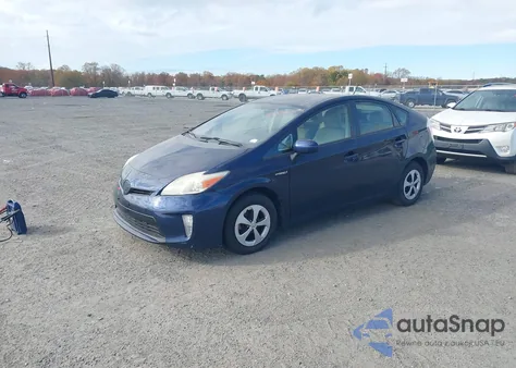 2013 Toyota Prius Three из США, поврежденный, VIN JTDKN3DU4D1727585